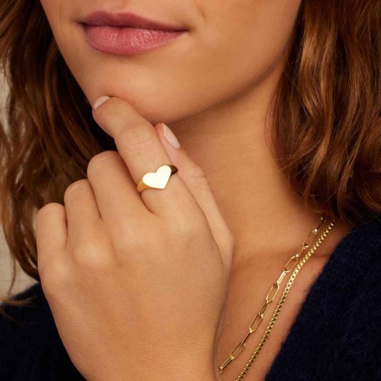 Louise Heart Signet Ring